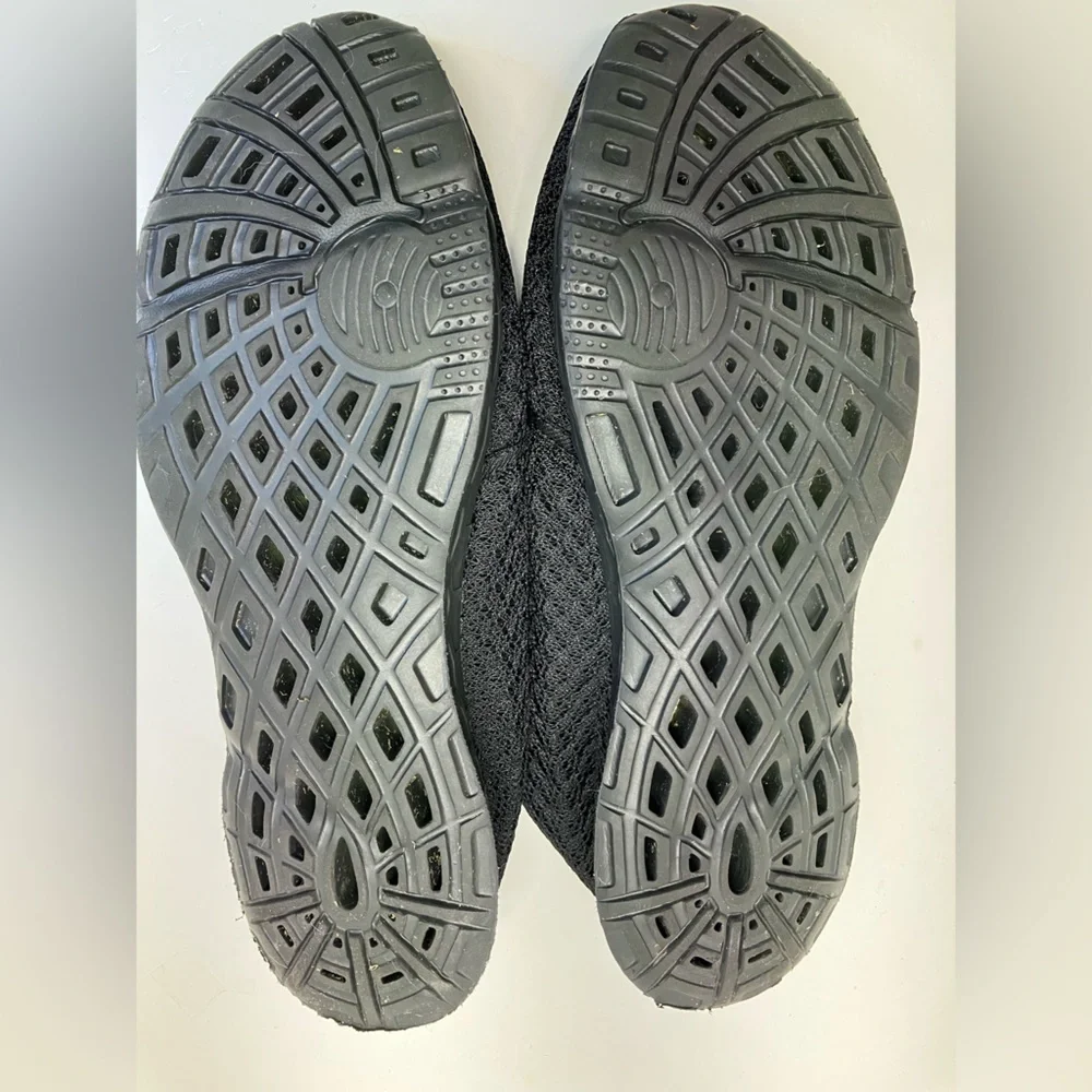 Tianyuqi Men’s Mesh Water Shoes, Size 46 (US 12), Black